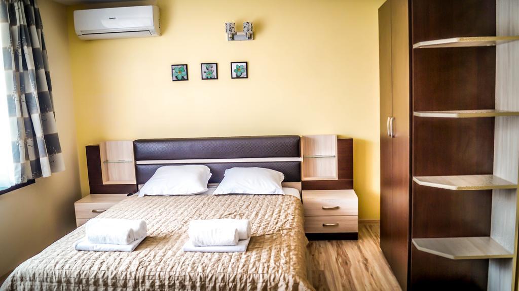 Guest House Meridi Preseltsi Exterior foto