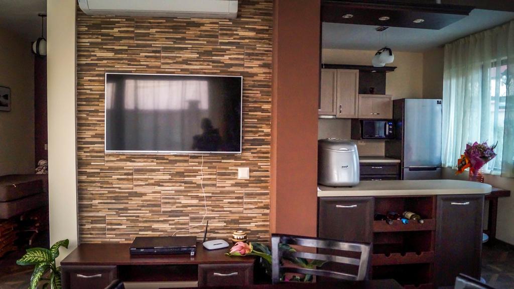 Guest House Meridi Preseltsi Exterior foto