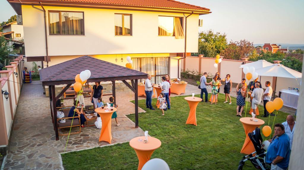 Guest House Meridi Preseltsi Exterior foto